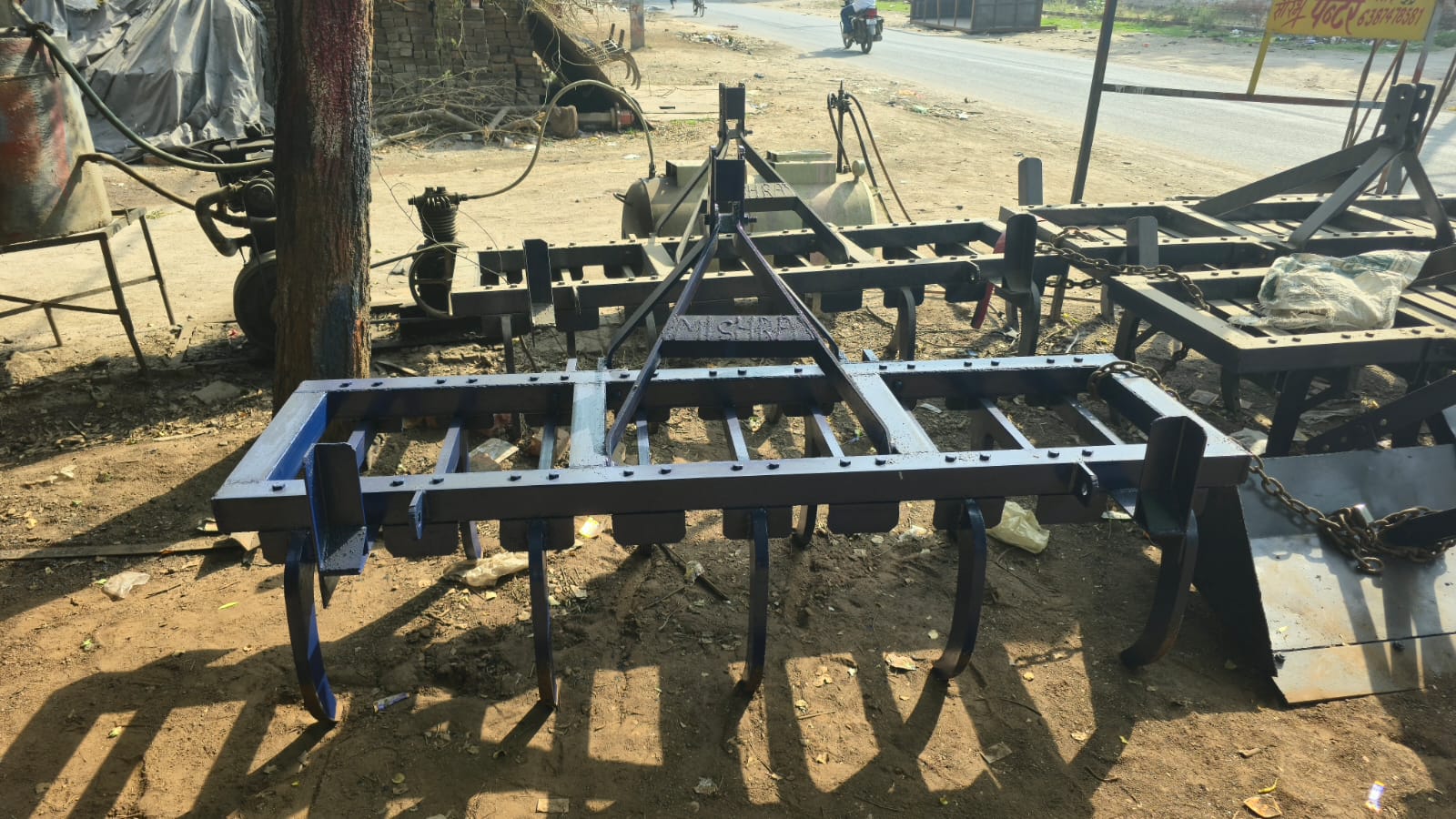 Heavy Duty Cultivator - Mishra Trolley Chirgaon